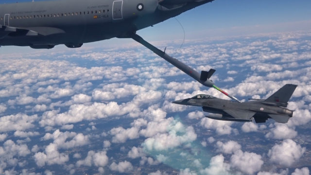 Airbus logra el contacto automático de reabastecimiento en vuelo