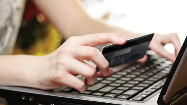 ¿Cómo encontrar el mejor precio en boletos de aviones por internet?
