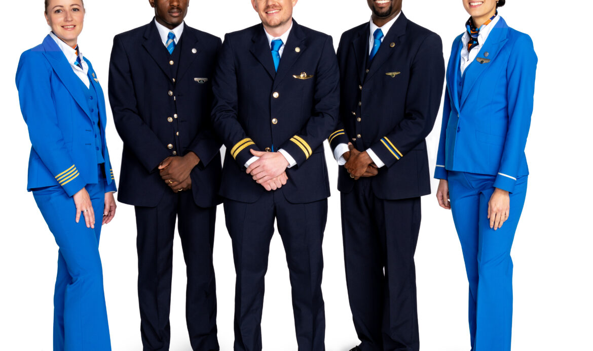 KLM permitirá a sus empleados usar sneakers