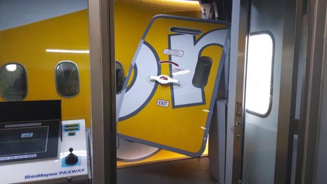 787 de Scoot pierde puerta en incidente en Singapur