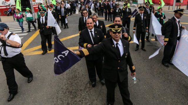 Luego de 51 días, pilotos de ACDAC levantan paro