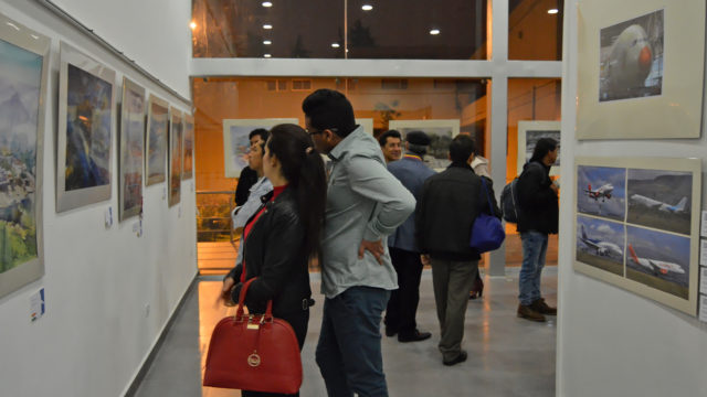 Llega exposición En El aire/Up In The Air a la Universidad Central del Ecuador