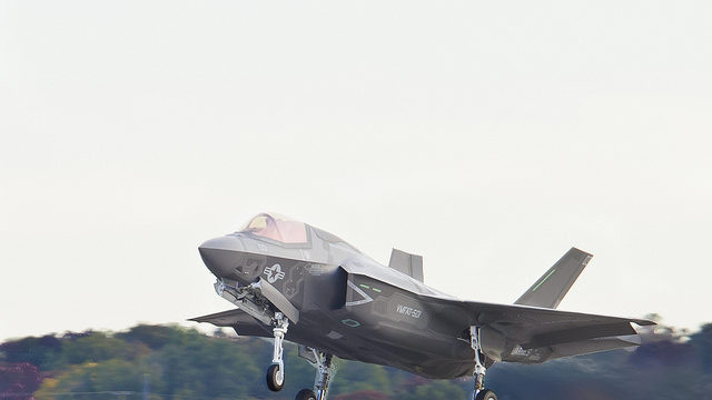 Lockheed incrementa ventas del F35 disminuyendo su precio