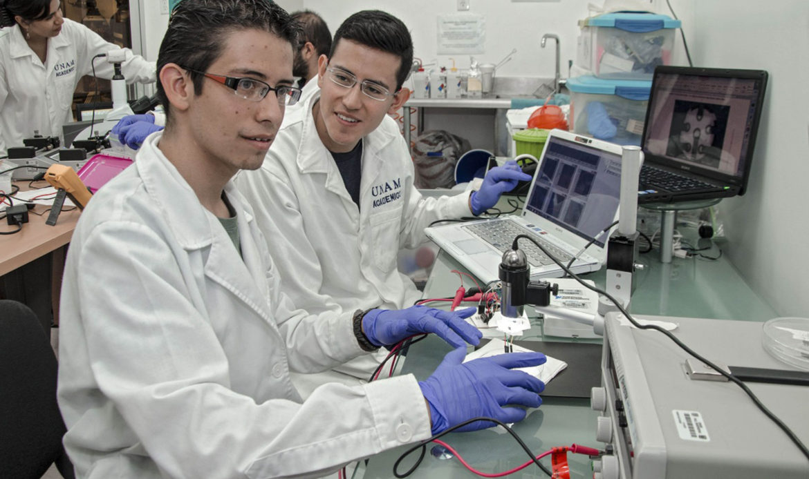 Capacitan AEM y UNAM especialistas en aplicaciones de GPS