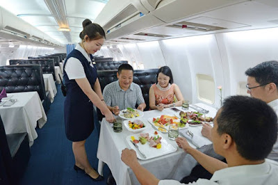 ¡No es una nueva aerolínea! Lily Airways es un restaurante en un 737