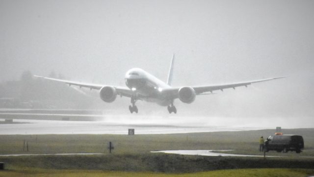 Histórico primer vuelo del Boeing 777X