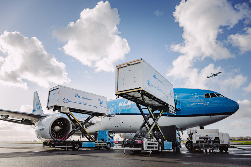KLM Catering Services introduce camiones totalmente eléctricos