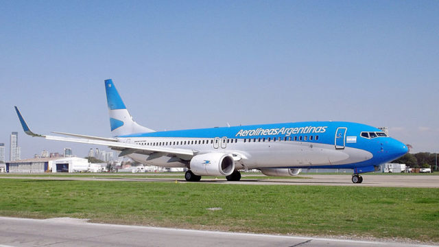 Aerolíneas Argentinas deja en tierra 15 B737 tras tormenta