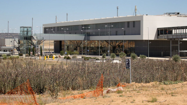 Un aeropuerto sin pasajeros ni tráfico: Totalmente rentable