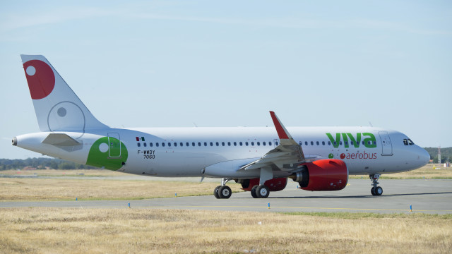 Viva Aerobus volará a Cuba desde Cancún