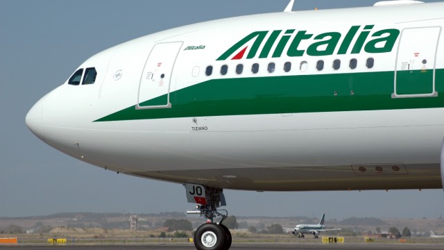Alitalia anuncia suspensión de vuelos a Venezuela