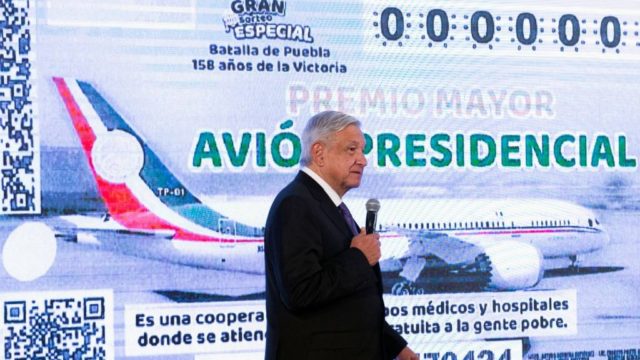 En lugar de un único ganador, se repartirá entre 100 ganadores el premio del sorteo: AMLO