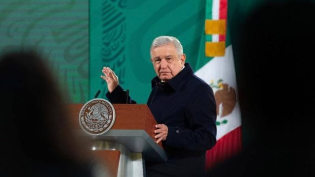 El gobierno no puede andar rescatando empresas: AMLO respecto a la situación de Interjet