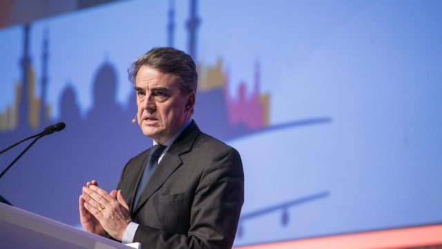 IATA pide pruebas de Covid-19 para todos los viajeros internacionales
