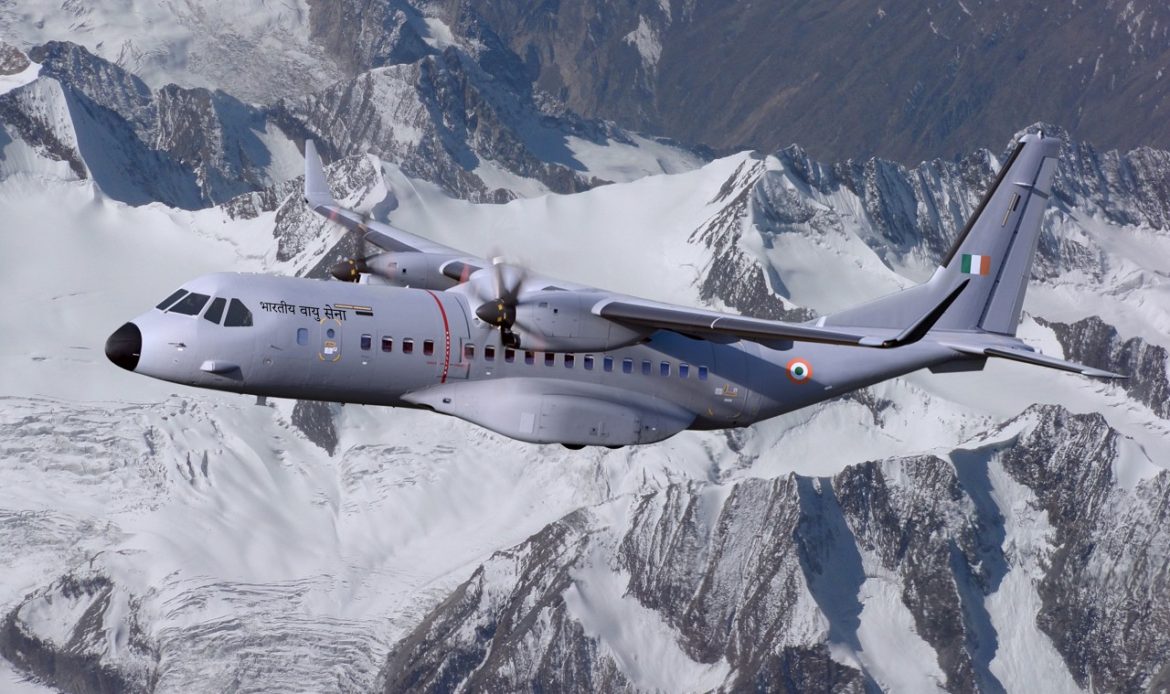 India formaliza la compra de 56 aviones Airbus C295