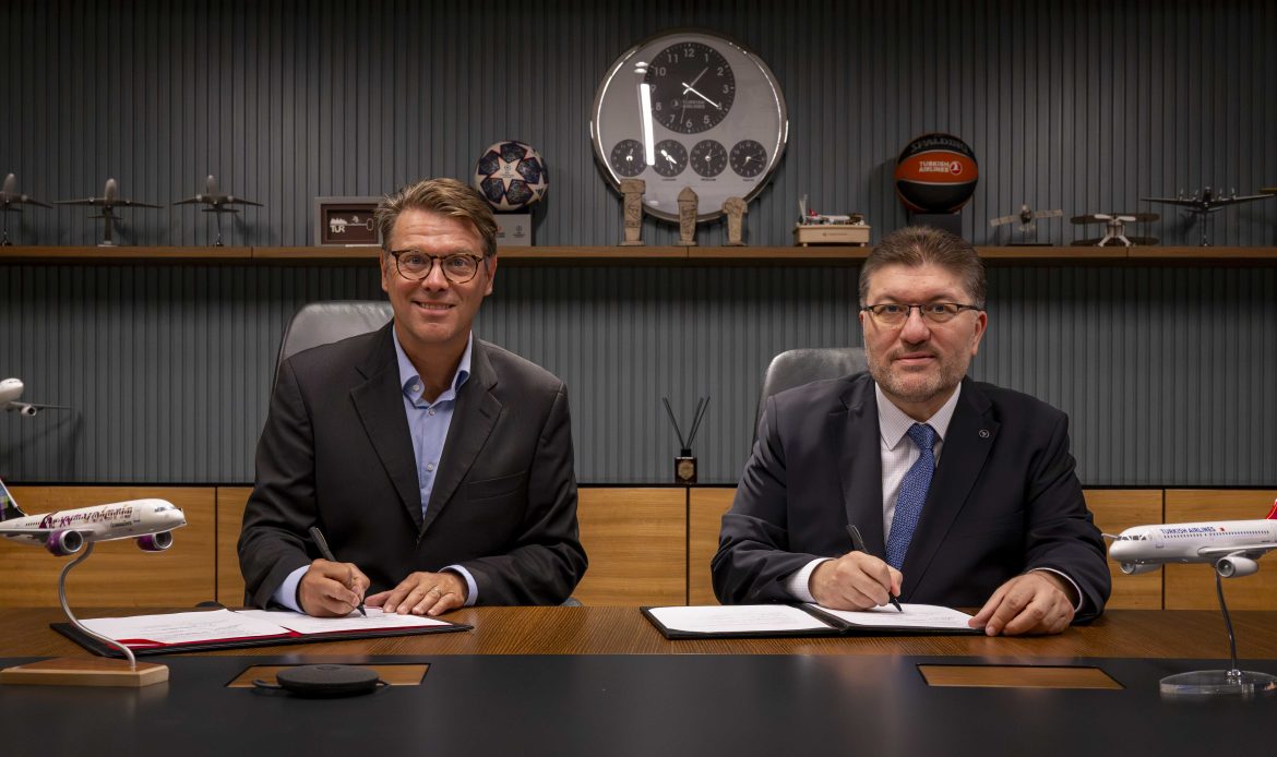 Volaris y Turkish Airlines firman acuerdo de código compartido