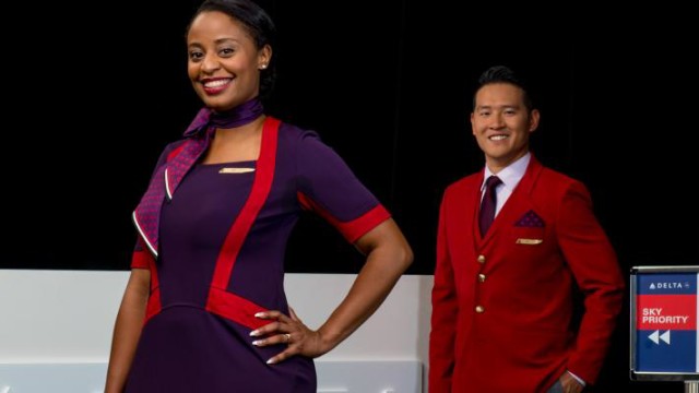 Delta revela los nuevos uniformes