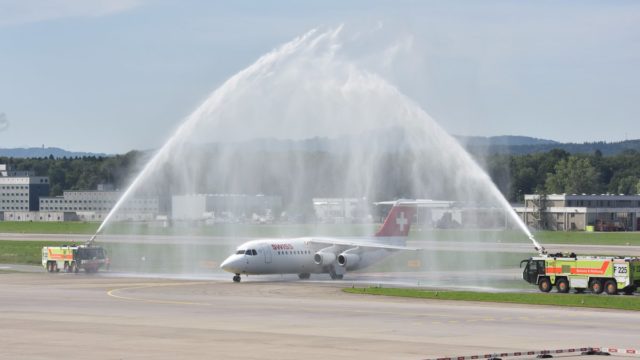 Swiss se despide el Avro RJ100