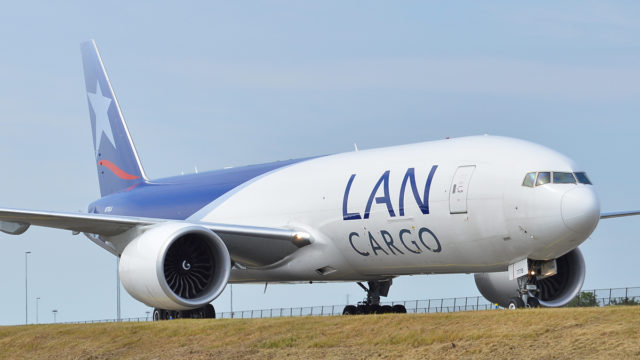 LATAM transportó más de 9,000 toneladas de flores por San Valentin