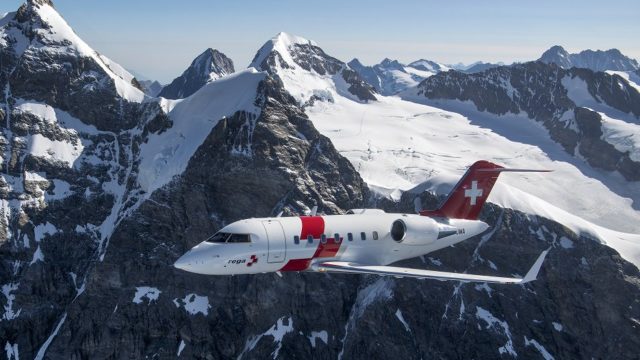 Bombardier entrega a Rega tercer Challenger 650 en configuración de ambulancia