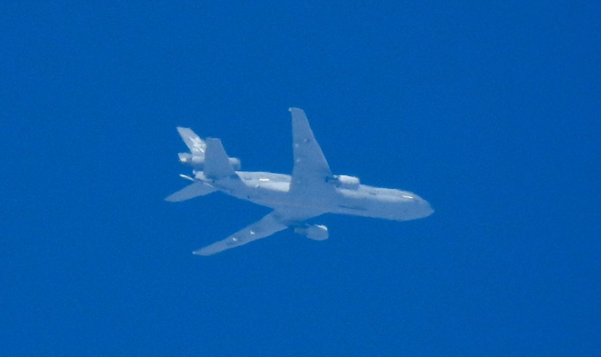 Aeronaves realizando tareas de evacuación de Kabul se desvían cerca del espacio aéreo de Pakistán