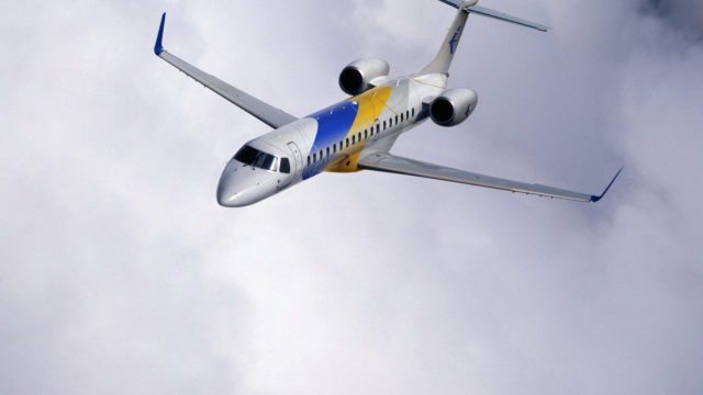 Embraer celebra con operadores 20 años de servicio del E145