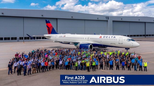El primer A220 fabricado en Estados Unidos realiza su primer vuelo de prueba