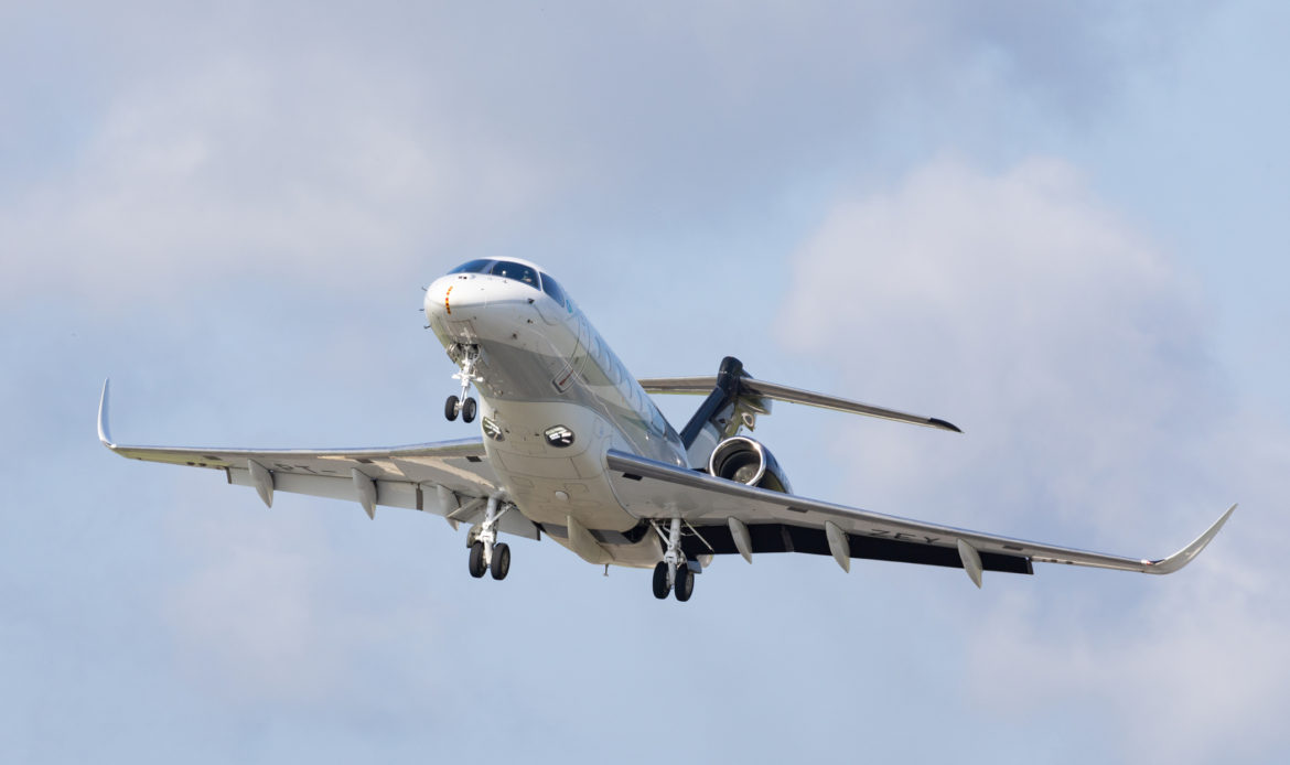 Embraer firma MoU para desarrollo aéreo industrial en Brasil