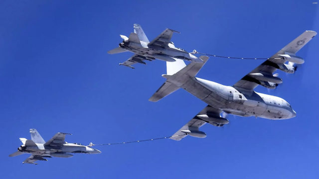 Dos aviones de la Marina de EUA se accidentan en Japón