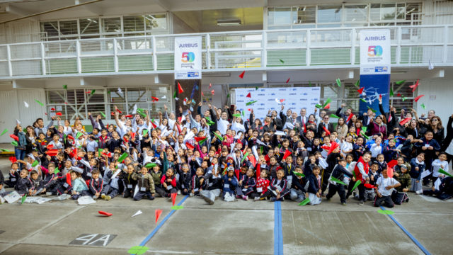 Airbus lanza el programa Flying Challenge para apoyar  la educación en México