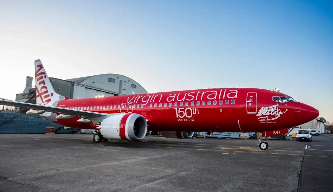 Virgin Australia presenta su Boeing 737 número 150 con librea retro
