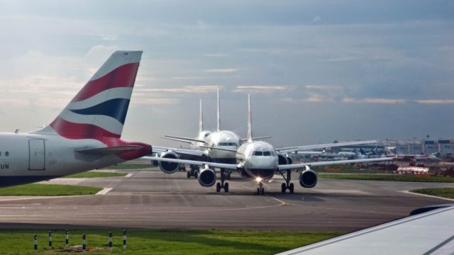Heathrow apoya operaciones ante disrupciones en Medio Oriente