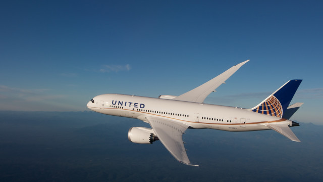 United reincorpora servicio a Atenas y añade nuevas rutas temporales a Barcelona y Lisboa