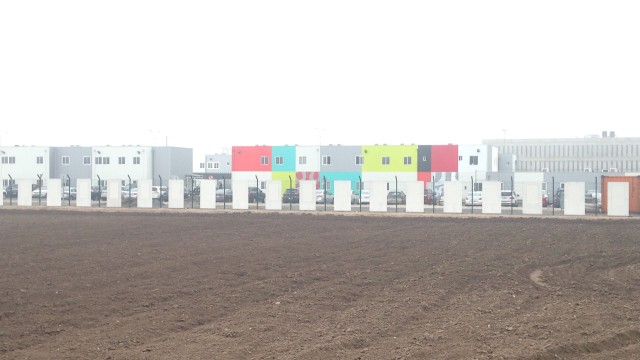 Aeropuerto de Santiago abre espacio al arte urbano: 52 artistas podrán crear y exponer sus obras
