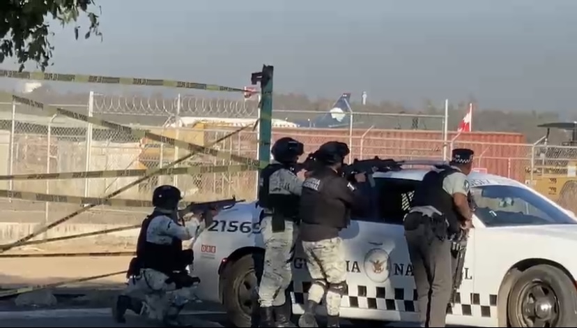 AFAC reporta que aeropuertos de Culiacán, Mazatlán y Los Mochis están bajo control de autoridades federales