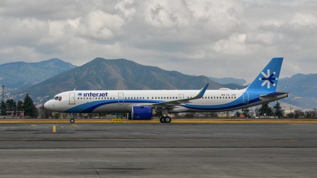 Registra Interjet adeudos con AICM, Toluca y SENEAM