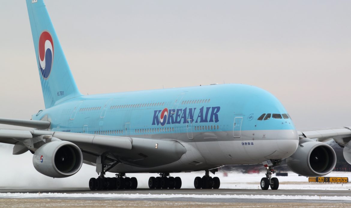 Korean Air implementará medidas de emergencia ante presión por costos operativos