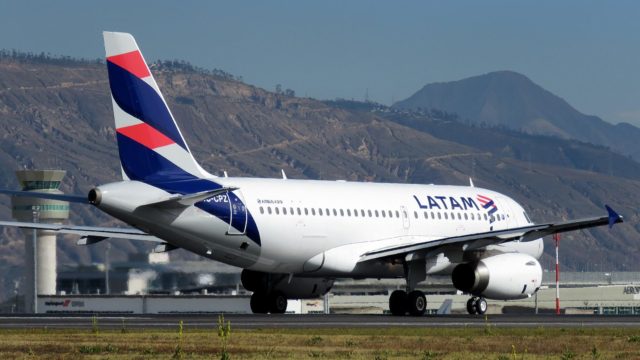LATAM incrementa rutas internacionales y fortalece operaciones domesticas durante octubre