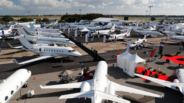 La NBAA aplaude el paquete de ayuda aprobado por el senado de los Estados Unidos para la industria de la aviación