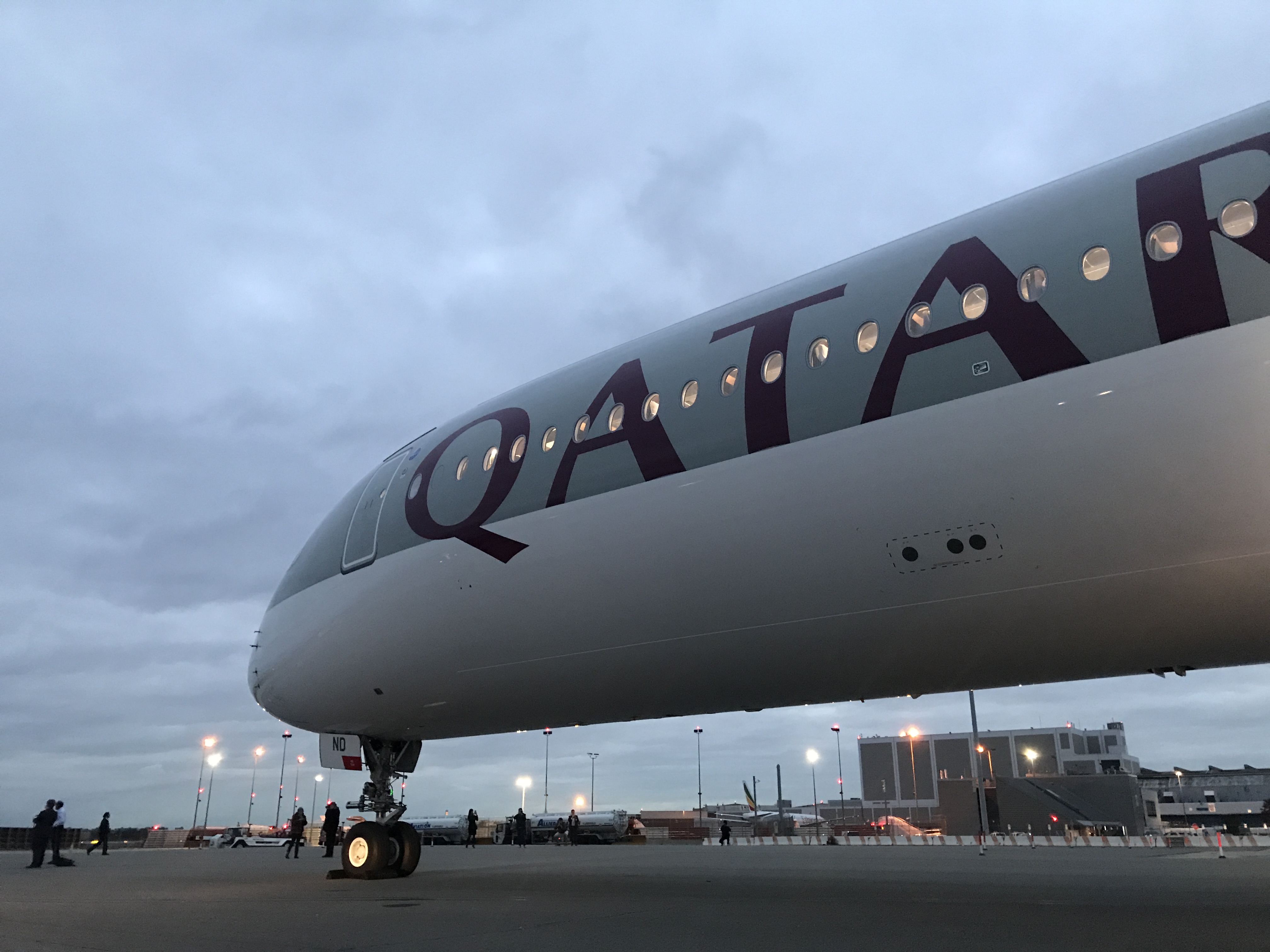 Qatar Airways instala Starlink en su Boeing 787 y completa el despliegue en A350