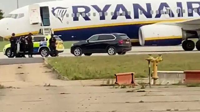 Cazas Eurofighter Typhoon escoltan vuelo de RyanAir por falsa amenaza de bomba