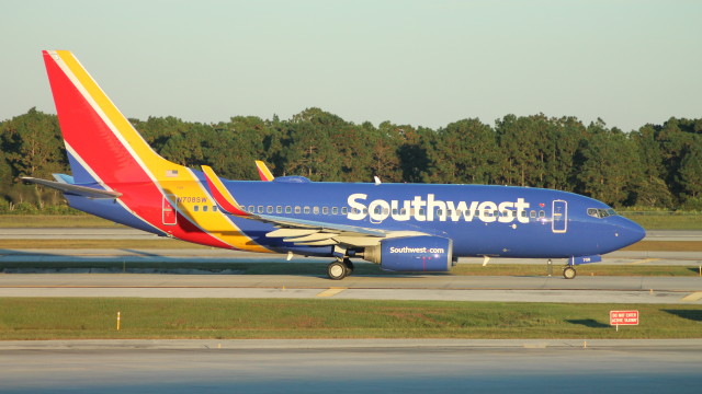 Piloto de Southwest se Presenta Armado a Vuelo en el AICM