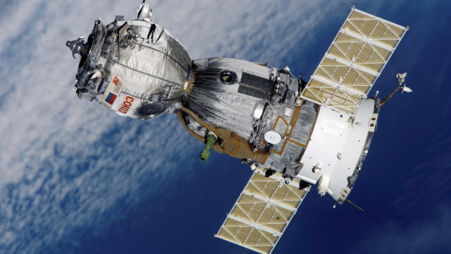 LA NASA PAGARÁ MILLONES A BOEING PARA ADQUIRIR CINCO PLAZAS  MÁS EN LA CÁPSULA ESPACIAL RUSA SOYUZ
