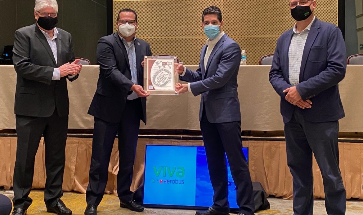 Viva Aerobus obtiene certificación ISO 9001:2015