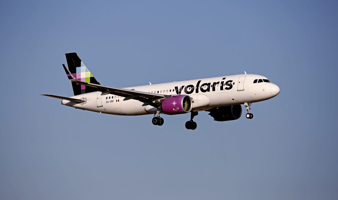 Volaris transportó 2.7 millones de pasajeros durante junio de 2026