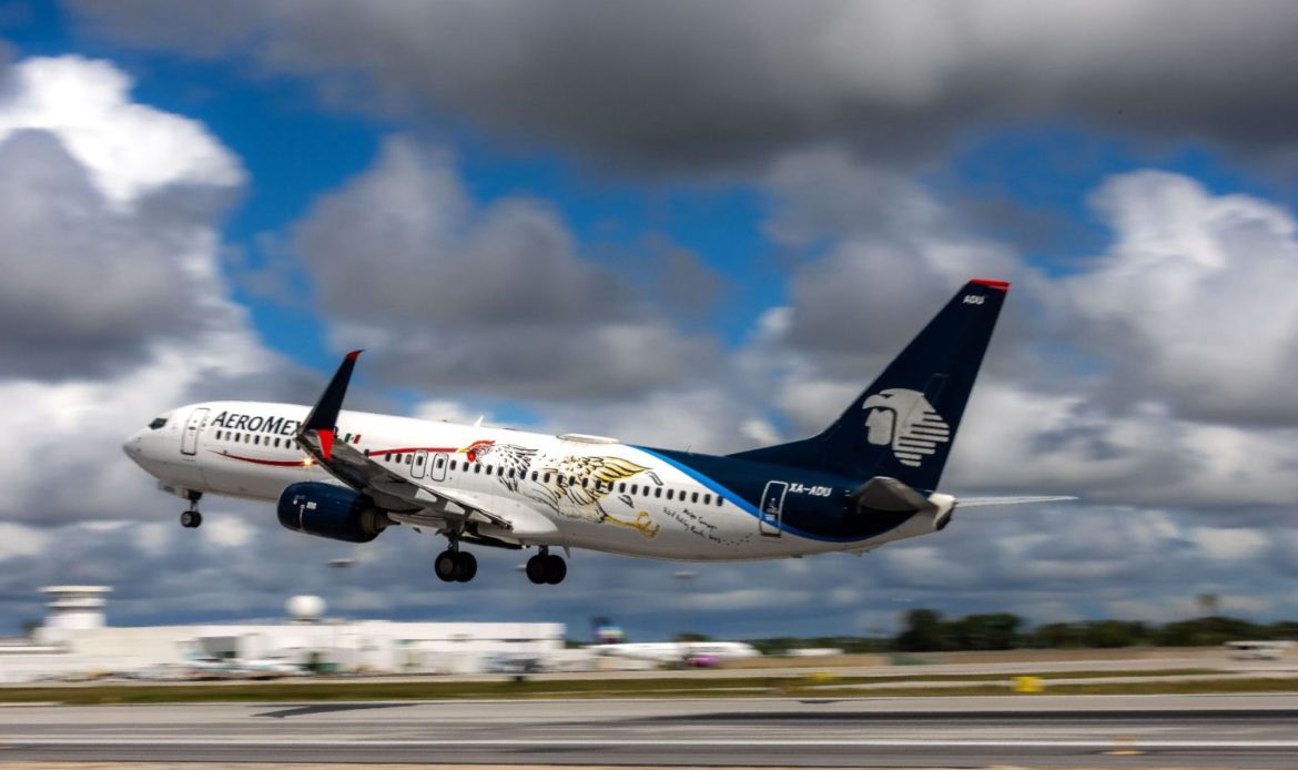 Aeroméxico y Museo Tamayo transforman avión en arte