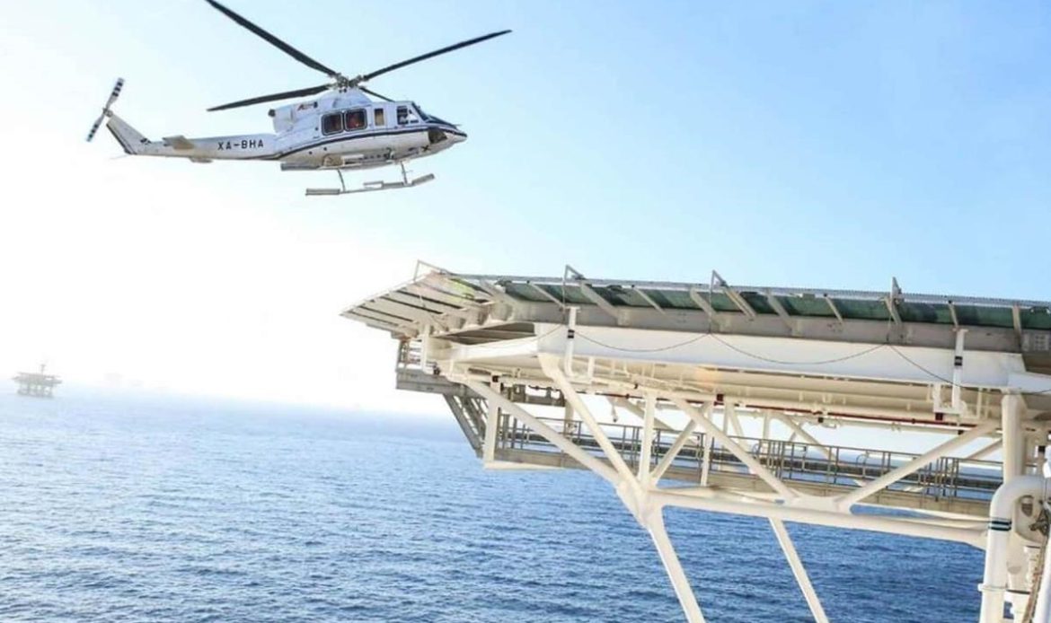 Cae helicóptero Bell HT 42 en Sonda de Campeche