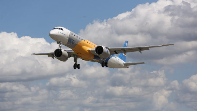 Embraer realiza primer vuelo del E195-E2