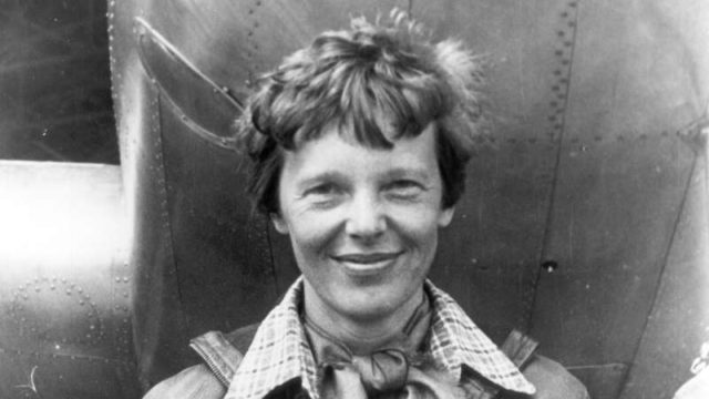 Restos óseos encontrados en isla podrían ser de Amelia Earhart