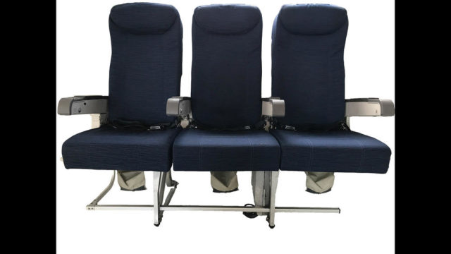 United subasta piezas de sus B747